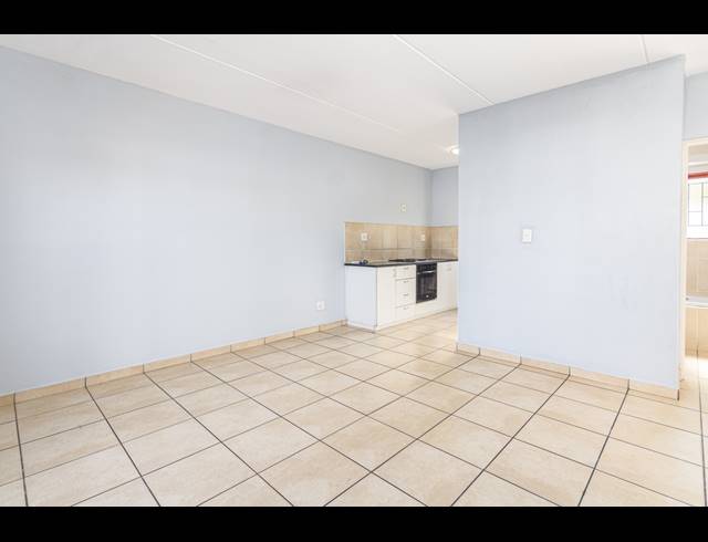 2 BEDROOM APARTMENT FOR SALE IN PARKLANDS EAST